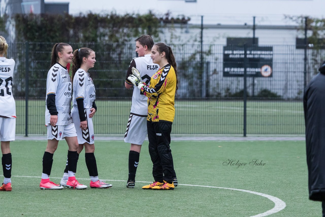 Bild 321 - B-Juniorinnen FC St.Pauli . Braedstrup IF : Ergebnis: 4:1